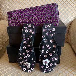 COPY - Tory Burch flower flip flop